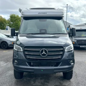 Hymer ML-T 570 Exterior Front