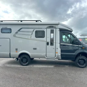 Hymer ML-T 570 Exterior Left Side