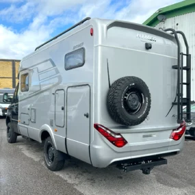 Hymer ML-T 570 Exterior Rear Right Side
