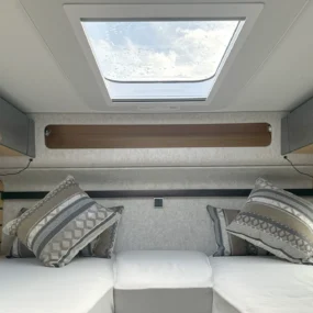 Hymer ML-T 570 Skylight Over Rear Beds