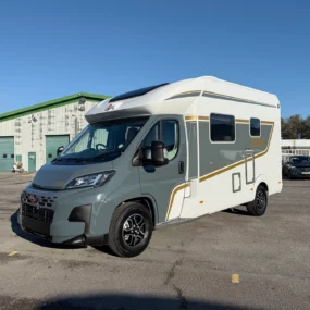 Burstner B66 594 TD Exterior Front Left Side