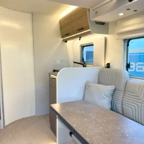 Burstner B66 594 TD Interior