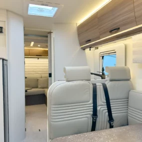 Burstner B66 744 TD Interior