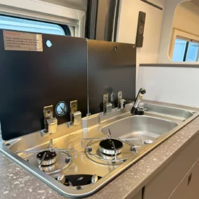 Burstner B66 644 C Kitchen Hob & Sink