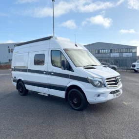 Hymer Grand Canyon S Exterior Main Image