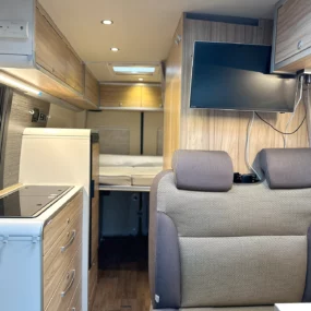 Hymer Grand Canyon S Interior
