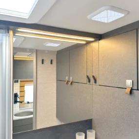 Hymer ML-T 580 4X4 Bathroom Mirror