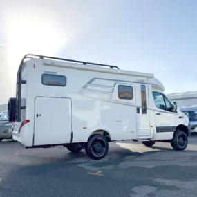 Hymer ML-T 580 4X4 Exterior Left Side