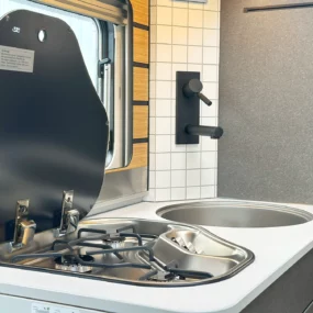 Hymer ML-T 580 4X4 Kitchen Hob & Sink