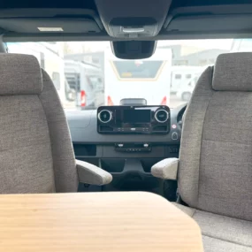 Hymer ML-T 580 4X4 Swivel Driver Cab Seats