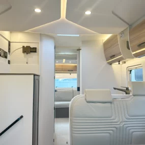 Burstner B66 744 TD Interior