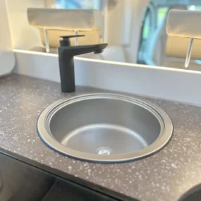 Burstner B66 744 TD Kitchen Sink