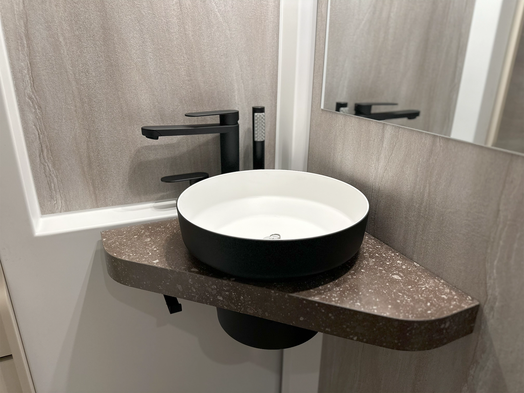 Burstner Signature 7.0 Bathroom Sink