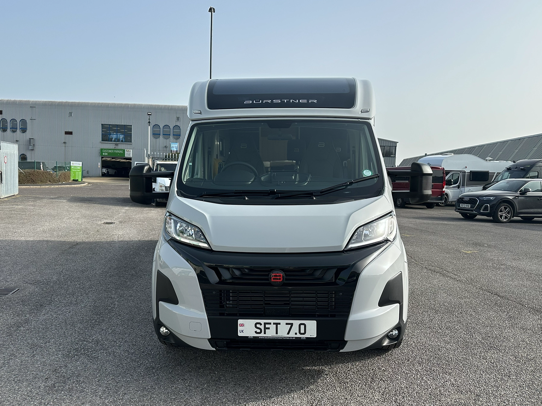 Burstner Signature 7.0 Exterior Front