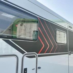 Burstner Signature 7.0 Exterior Graphics