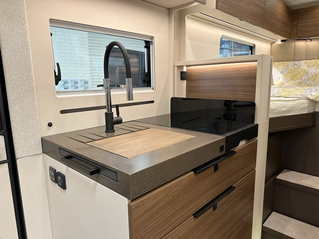 Burstner Signature 7.0 Kitchen Worktop