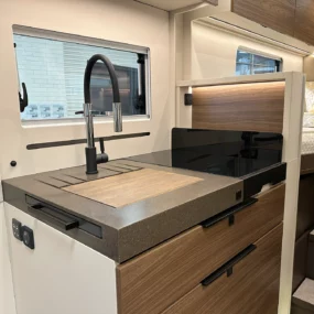 Burstner Signature 7.0 Kitchen Worktop