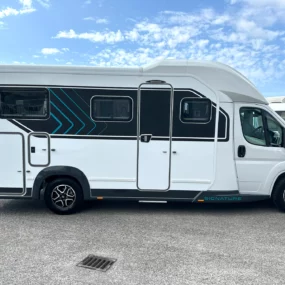 Burstner Signature 7.1 Exterior Left Side