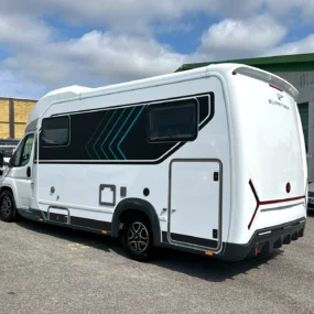 Burstner Signature 7.1 Exterior Right Rear Side