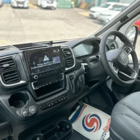 Burstner Signature 7.1 Steering Wheel & Multimedia System