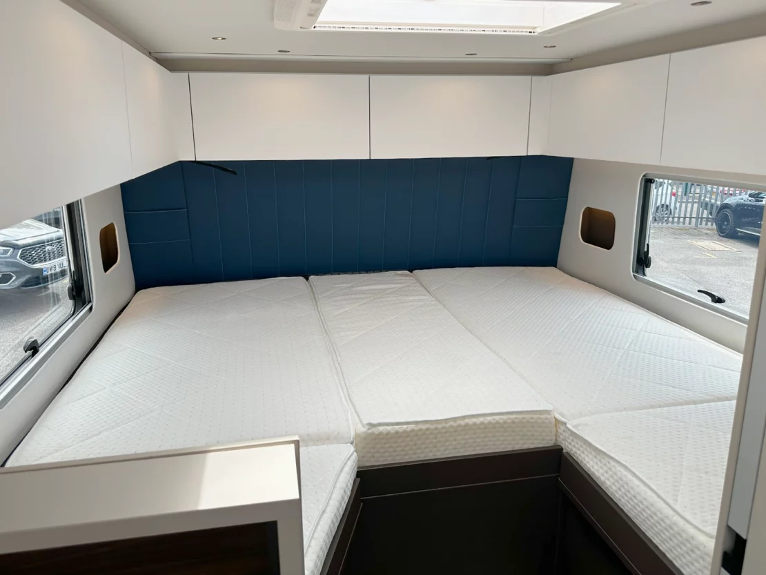 Burstner Signature 7.1 Twin Single Rear Bed