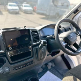 Burstner Signature 7.5 Head Unit