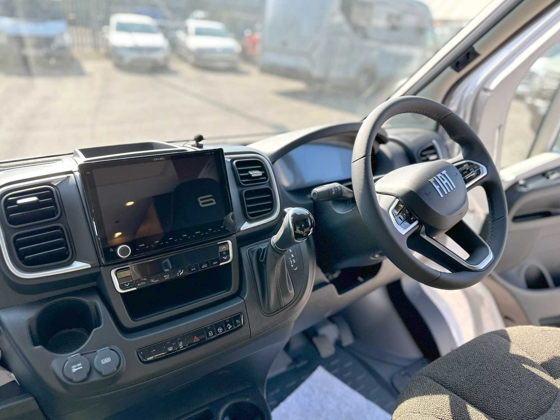 Burstner Signature 7.5 Head Unit