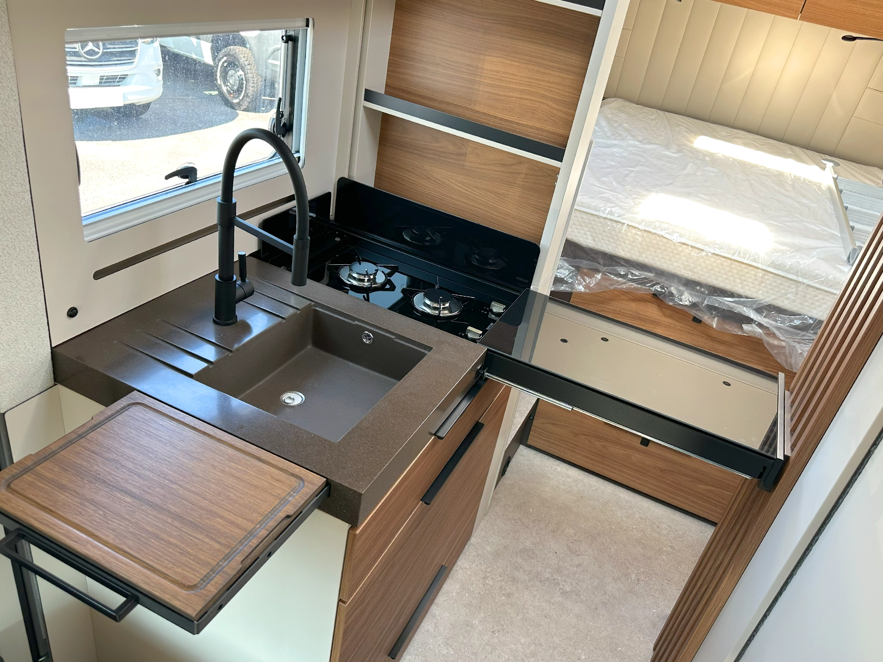 Burstner Signature 7.5 Kitchen Worktop Extended