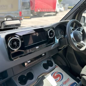 Burstner Habiton Steering Wheel & Multimedia System