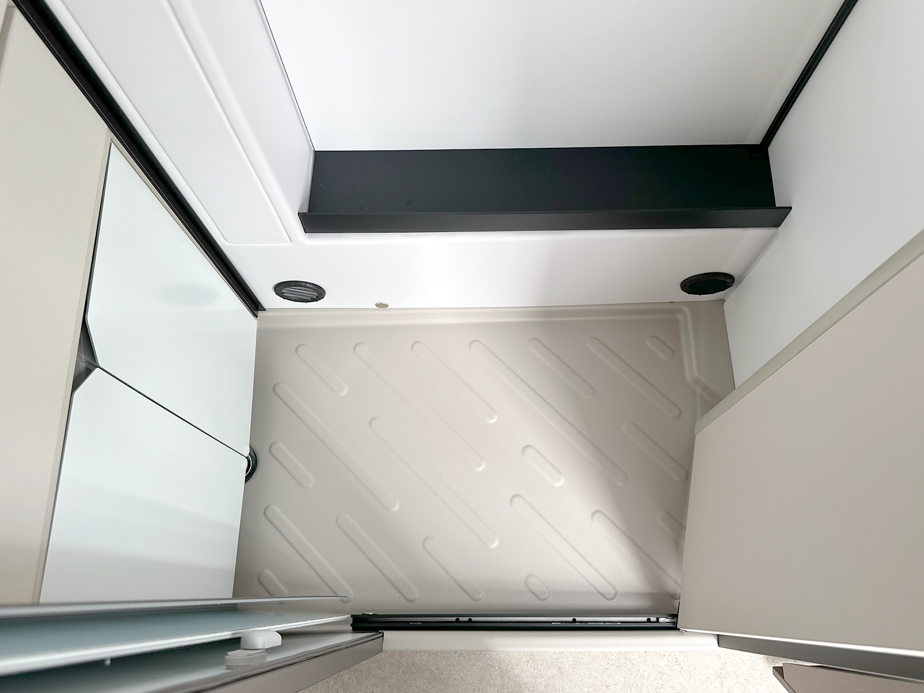 Burstner Habiton Bathroom