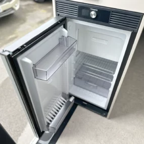 Burstner Habiton Dometic Fridge Freezer