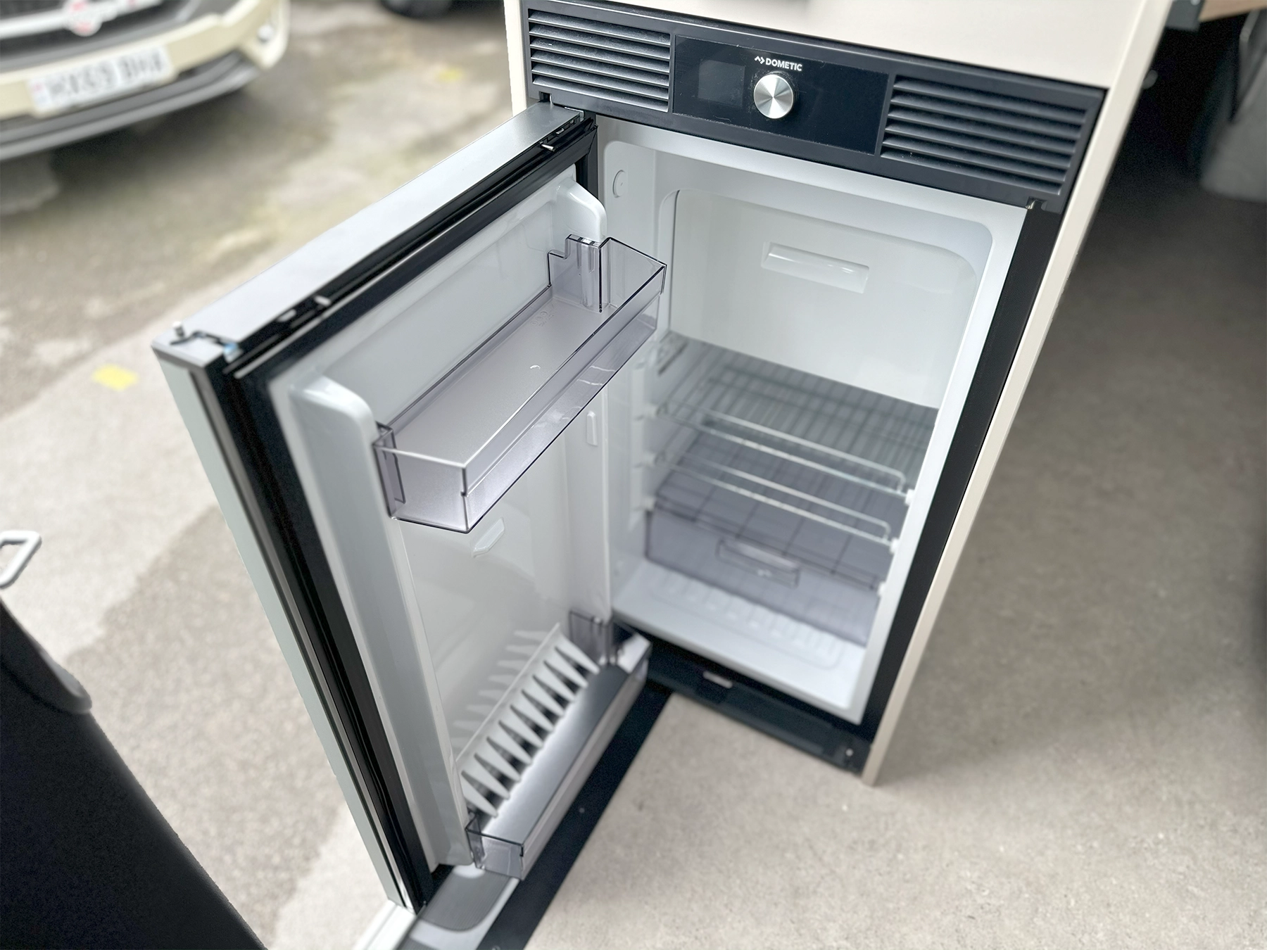 Burstner Habiton Dometic Fridge Freezer