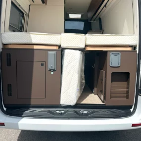 Burstner Habiton Exterior Garage