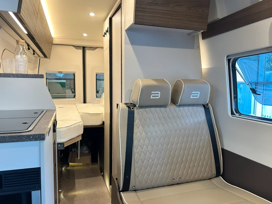 Burstner Habiton 4x4 Interior