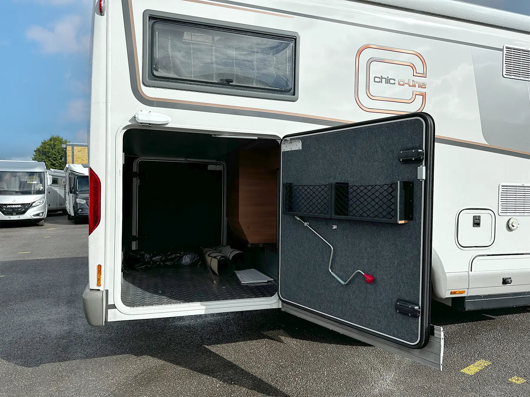 Carthago C-Line I 4.9 Garage