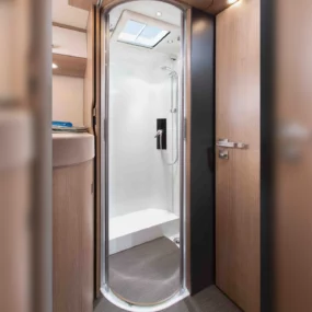 Carthago C1 Tourer Edition Plus I 149 RB LE Motorhome FO900070 - Washroom Shower Cubicle