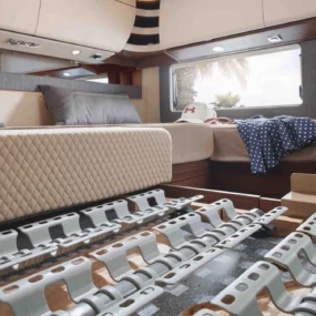 Carthago Chic C-line I 49 LE L Motorhome FO900080 - Bedroom Bed Carawinx