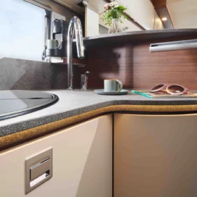 Carthago Chic C-line I 49 LE L Motorhome FO900080 - Kitchen Worktop Edge