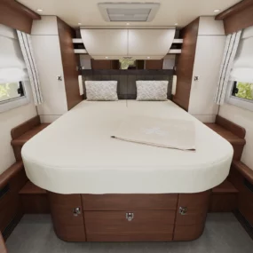 Carthago Chic C-line I 50 QB L Motorhome FO900090 - Bedroom