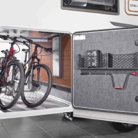 Carthago Chic C-line I 50 QB L Motorhome FO900090 - Exterior Garage