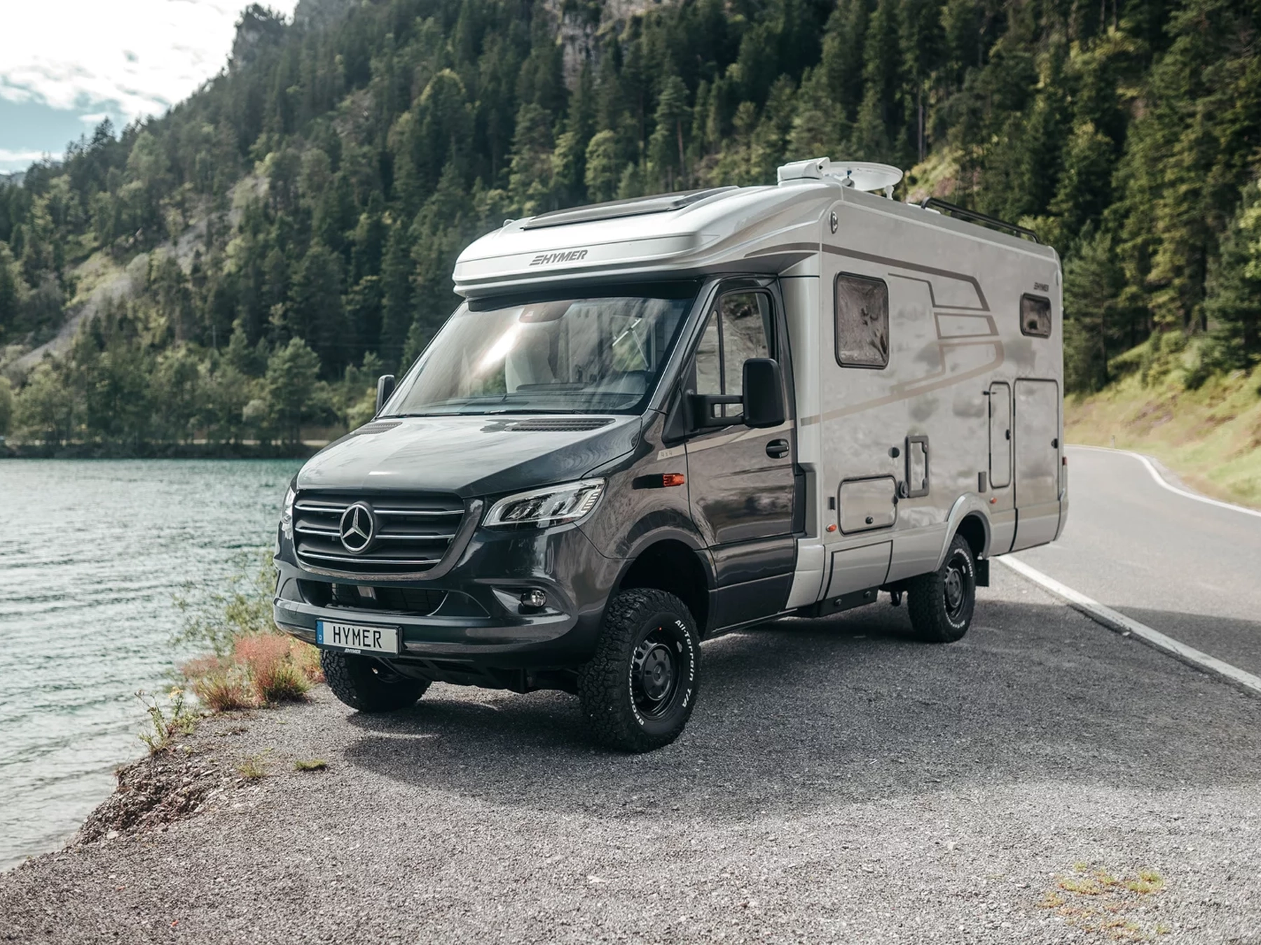 Hymer ML-T 570 4x4 Motorhome 10444 - Exterior Front Left Lifestyle