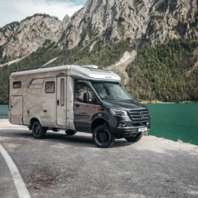 Hymer ML-T 570 4x4 Motorhome 10444 - Exterior Front Right Lifestyle