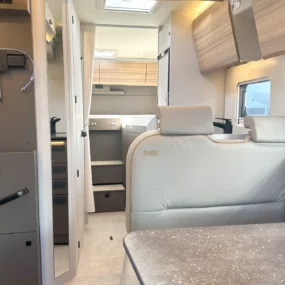 Burstner B66 690 TD Interior