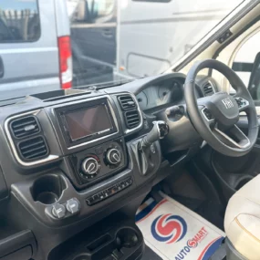 Burstner B66 690 TD Multimedia System & Steering Wheel