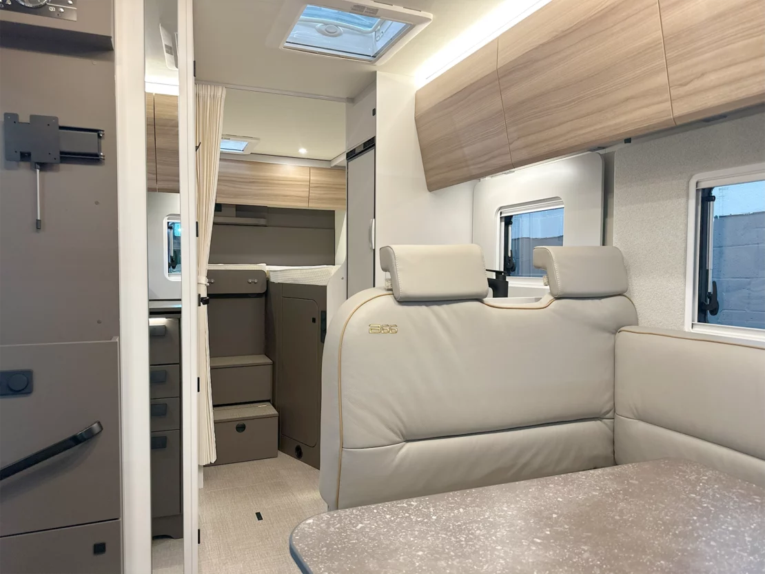 Burstner B66 690 TD Interior