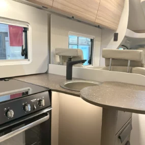 Burstner B66 690 TD Kitchen Worktop