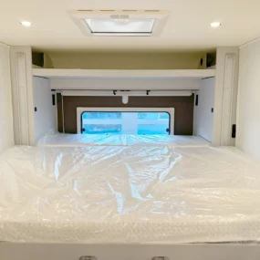 11284 Burstner B66 644 TD Drop Down Bed