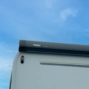 Burstner B66 684 TD Exterior Thule Awning