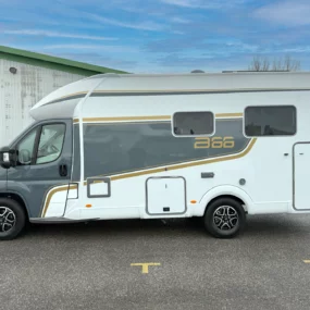 Burstner B66 644 TD Motorhome 11283 - Exterior Left