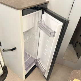 Burstner B66 744 TD Dometic Fridge Freezer
